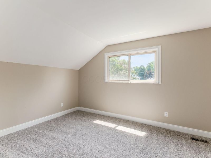 5113 Wolf Run Drive , Columbus, OH 43230 Photo 22