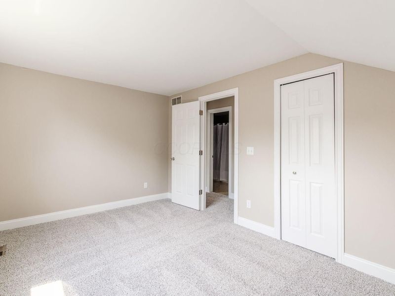 5113 Wolf Run Drive , Columbus, OH 43230 Photo 23