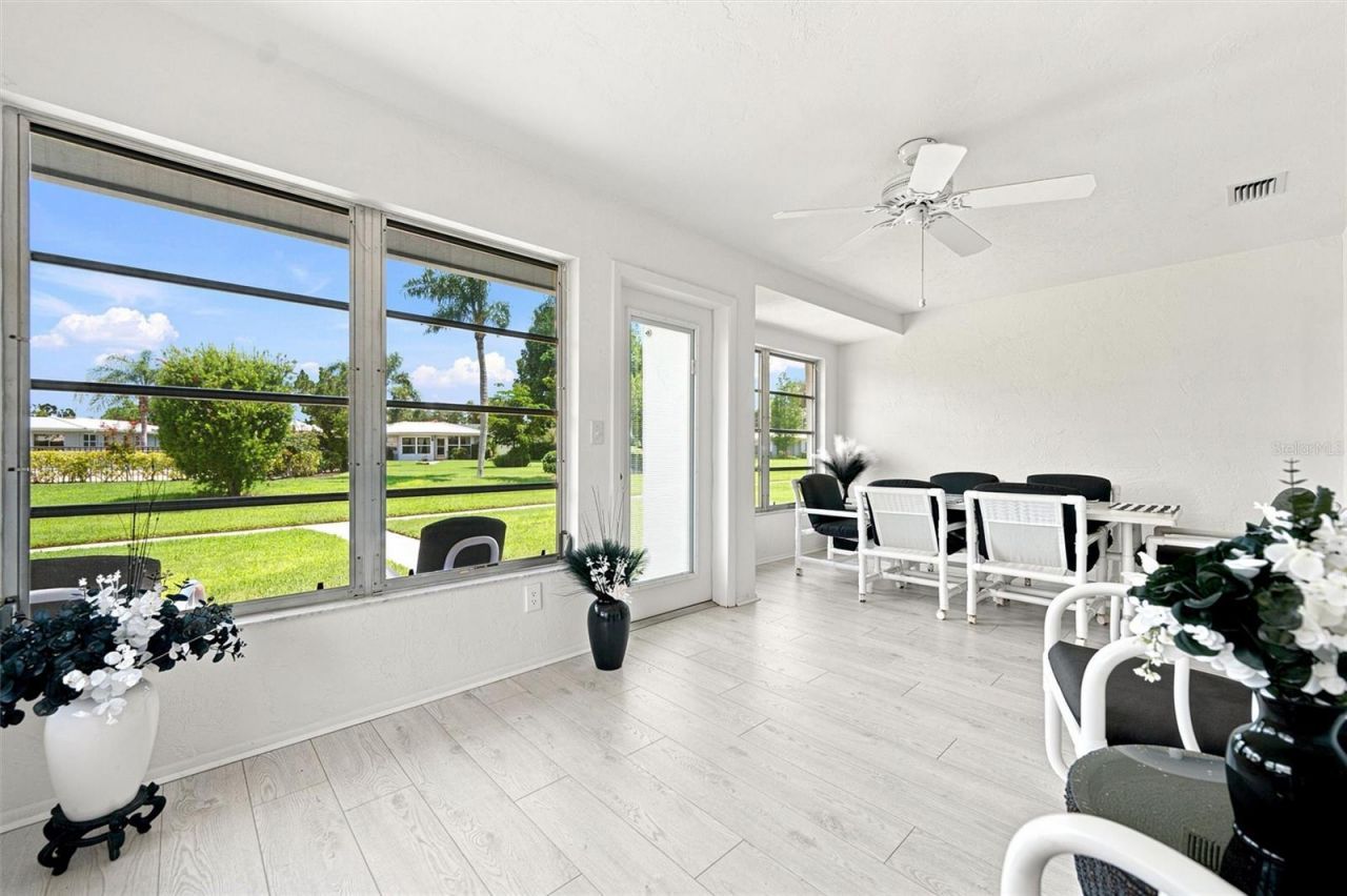 3626 Medford Lane, Unit 1537, Sarasota, FL 34232 Photo
