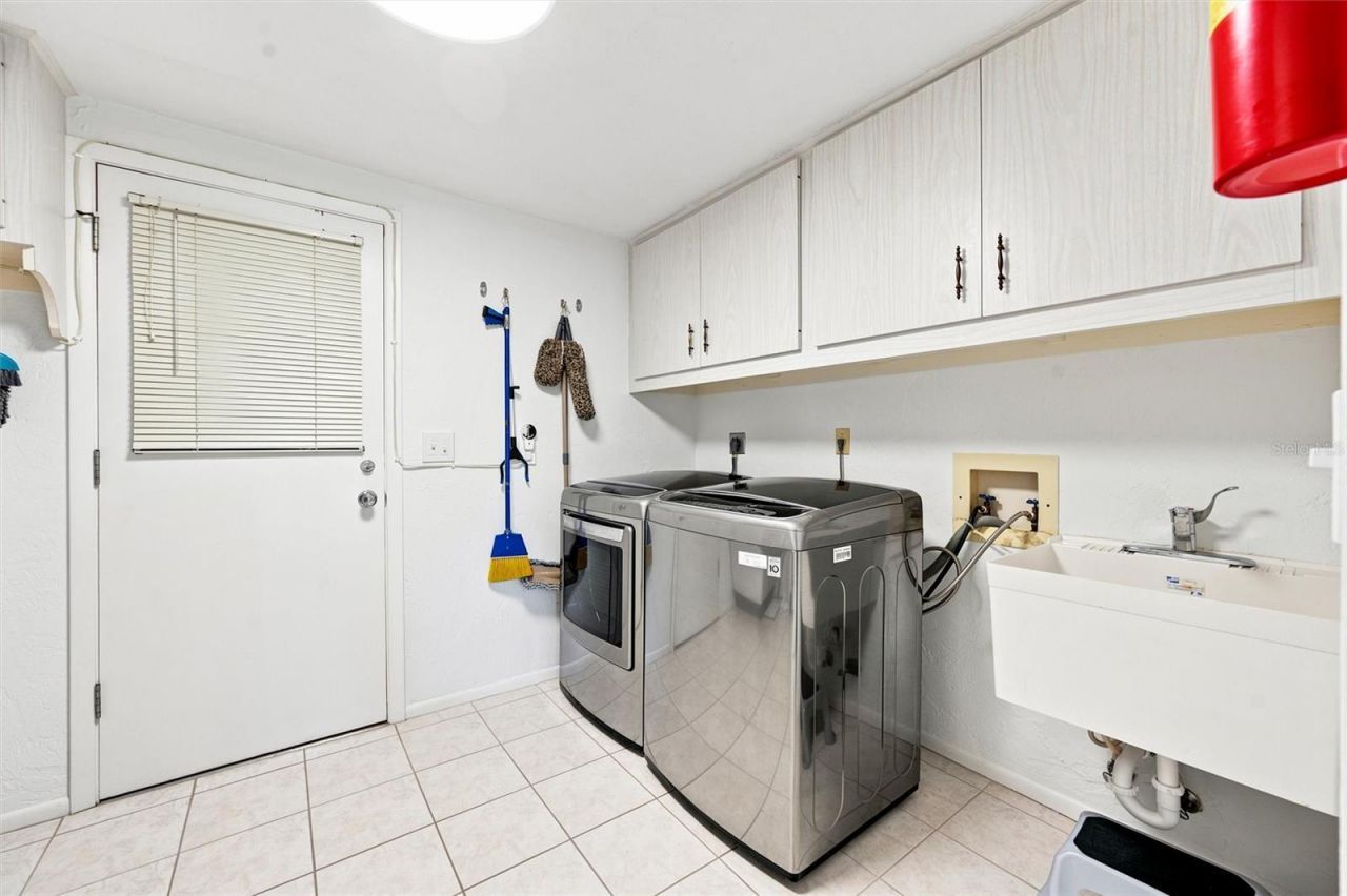 3626 Medford Lane, Unit 1537, Sarasota, FL 34232 Photo