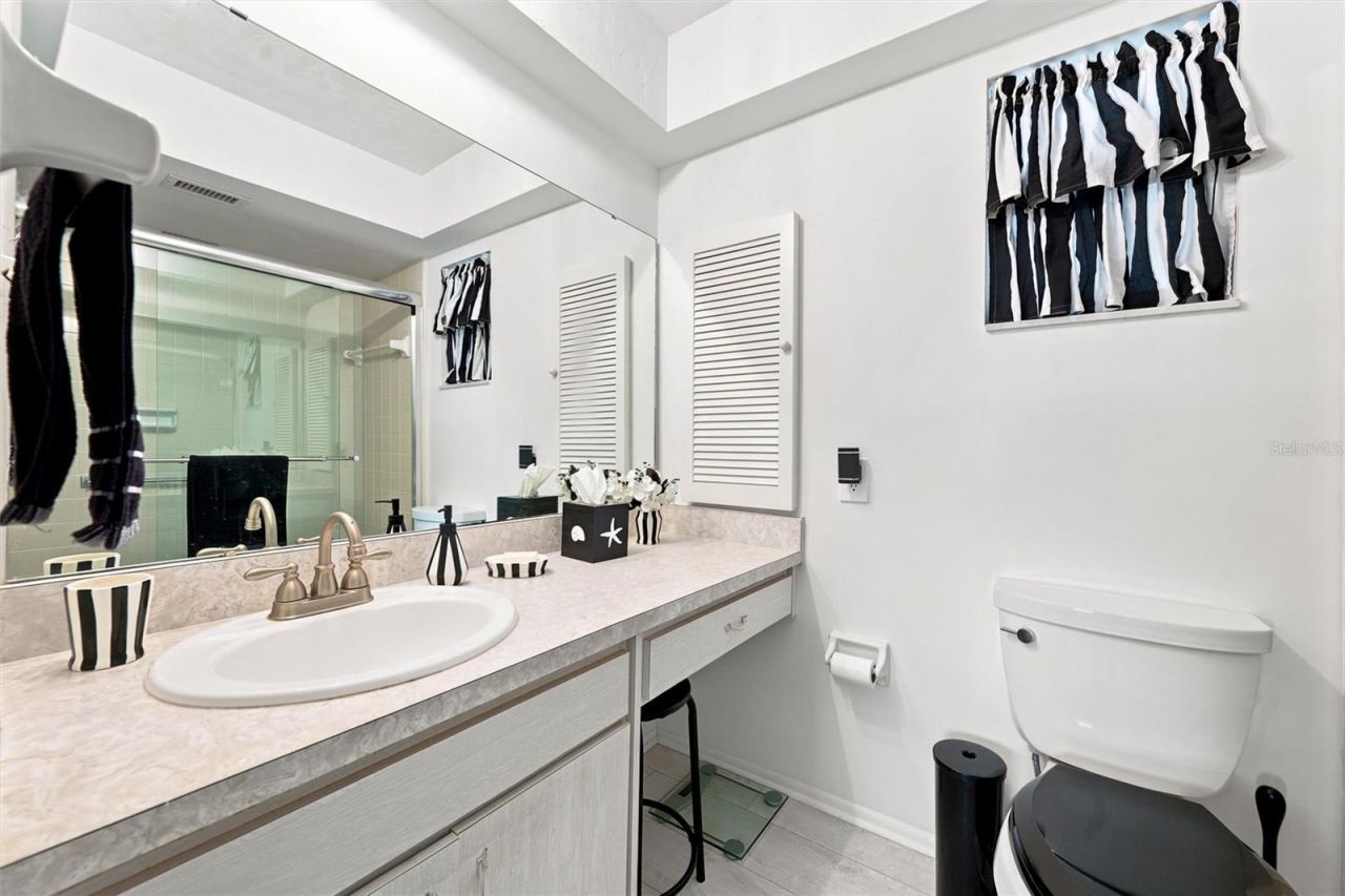 3626 Medford Lane, Unit 1537, Sarasota, FL 34232 Photo