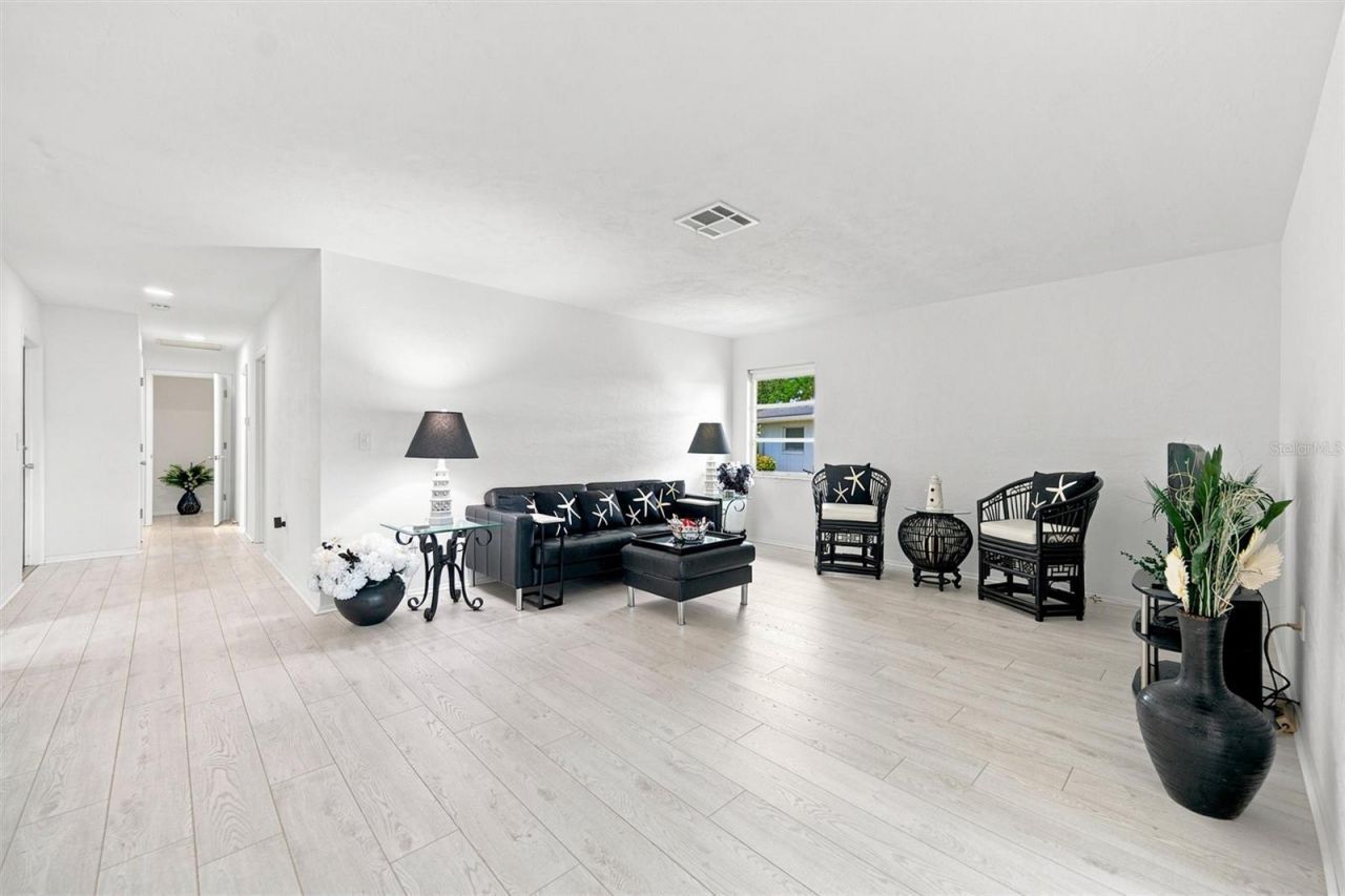 3626 Medford Lane, Unit 1537, Sarasota, FL 34232 Photo