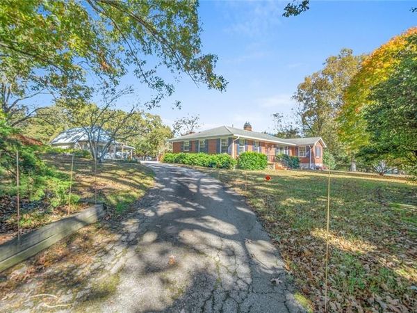3749 Centerville Rosebud Road , Snellville, GA 30039