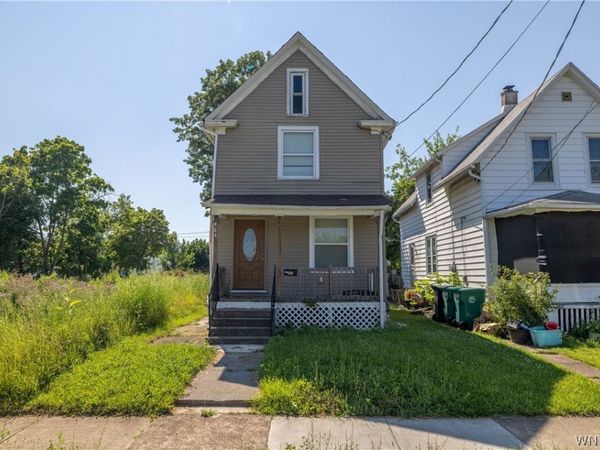 464 20th Street , Niagara Falls, NY 14303