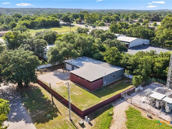 201 W 9th Street, Burnet, TX 78611