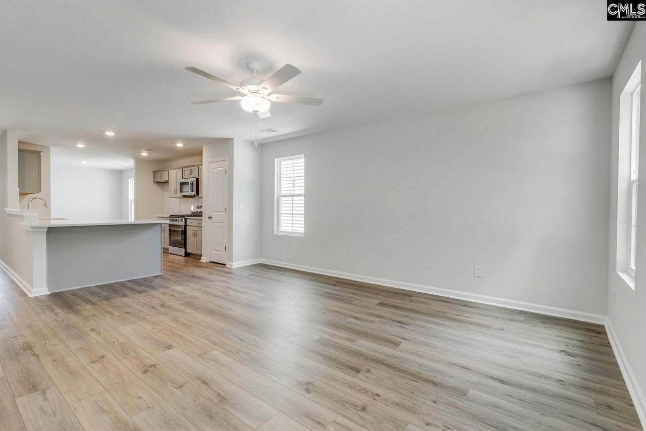 6027 Edgemont Court  Photo 11