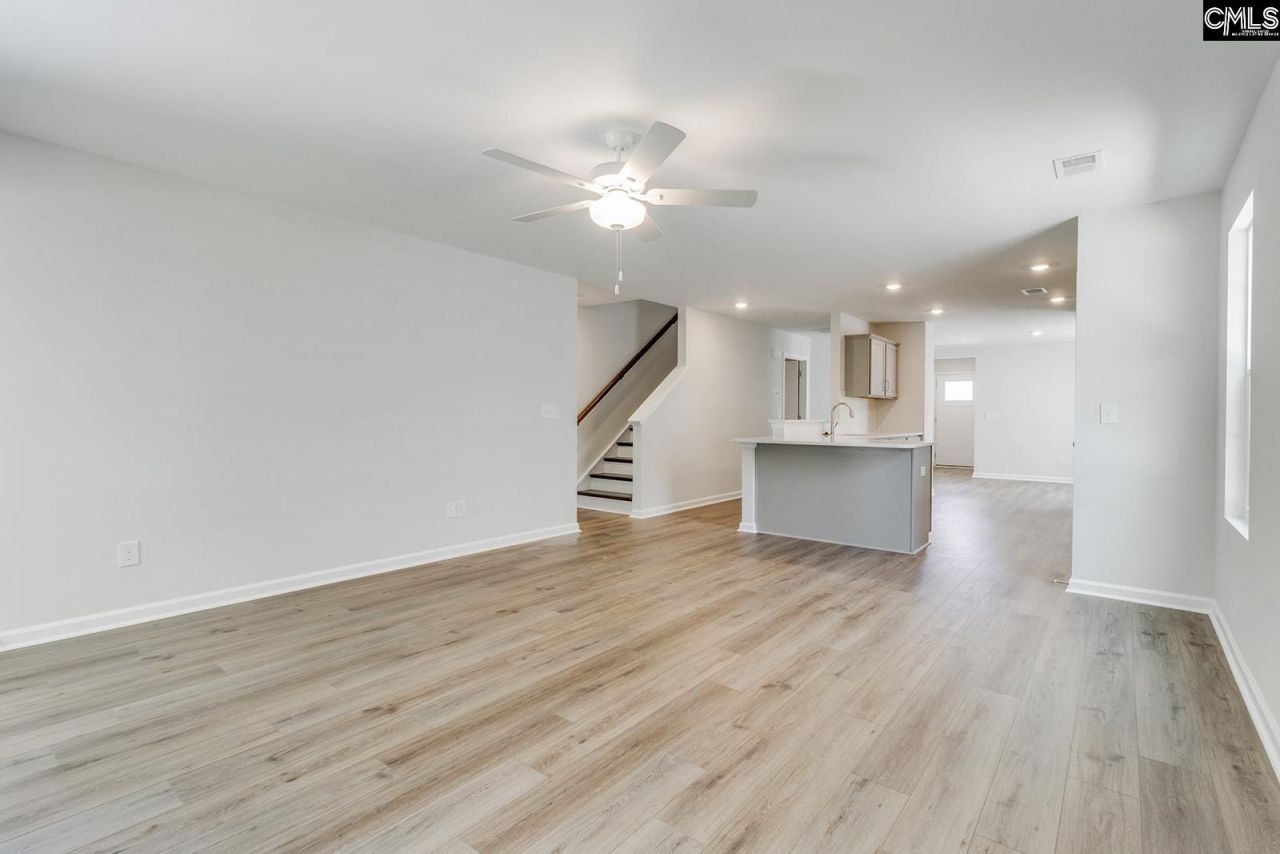 6027 Edgemont Court  Photo 12