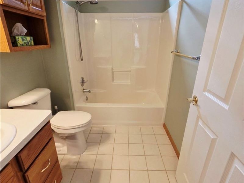1901 Pembrooke Lane, Avon, OH 44011 Photo 20
