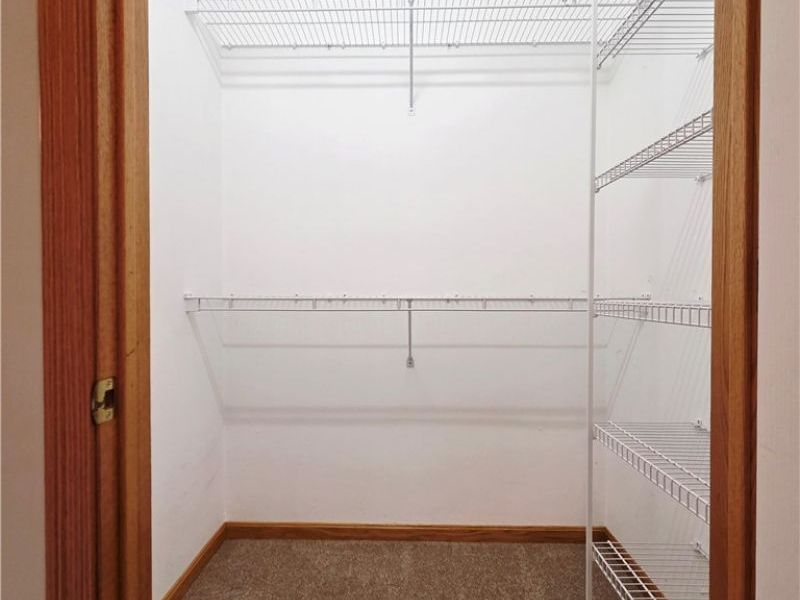 1901 Pembrooke Lane, Avon, OH 44011 Photo 32