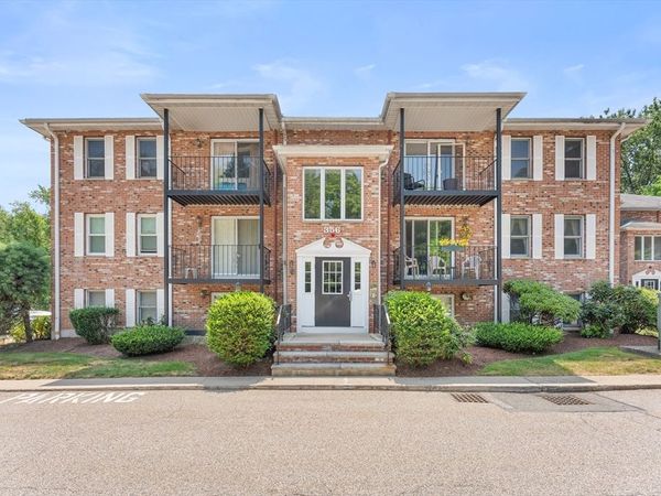 356 Neponset St, Unit D, Canton, MA 02021