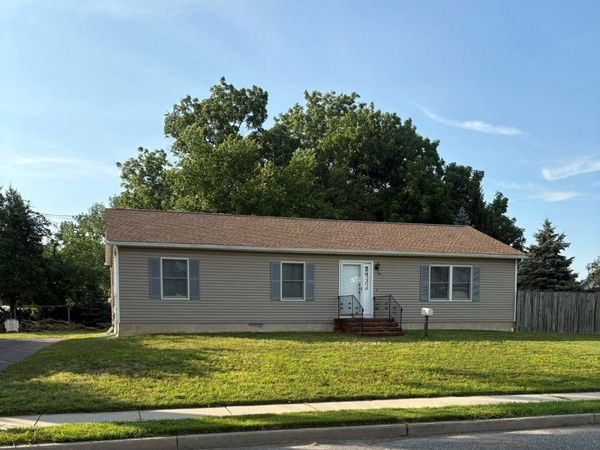 97 HENDRICKSON AVENUE, EDGEWATER PARK, NJ 08010
