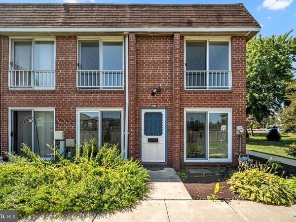 107 LEXINGTON COURT , WARMINSTER, PA 18974