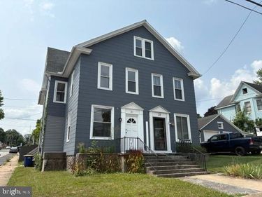 21 E PENNSYLVANIA AVENUE, YORK HAVEN, PA 17370