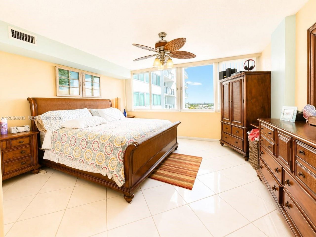7135 Collins Ave , Unit 701, Miami Beach, FL 33141 Photo