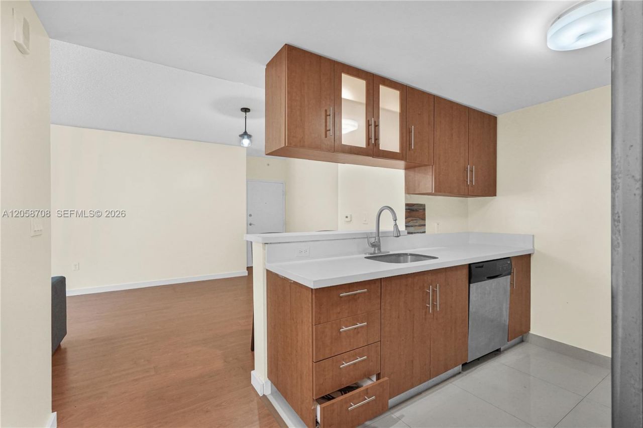 601 NE 23rd St, Unit 901, Miami, FL 33137 Photo