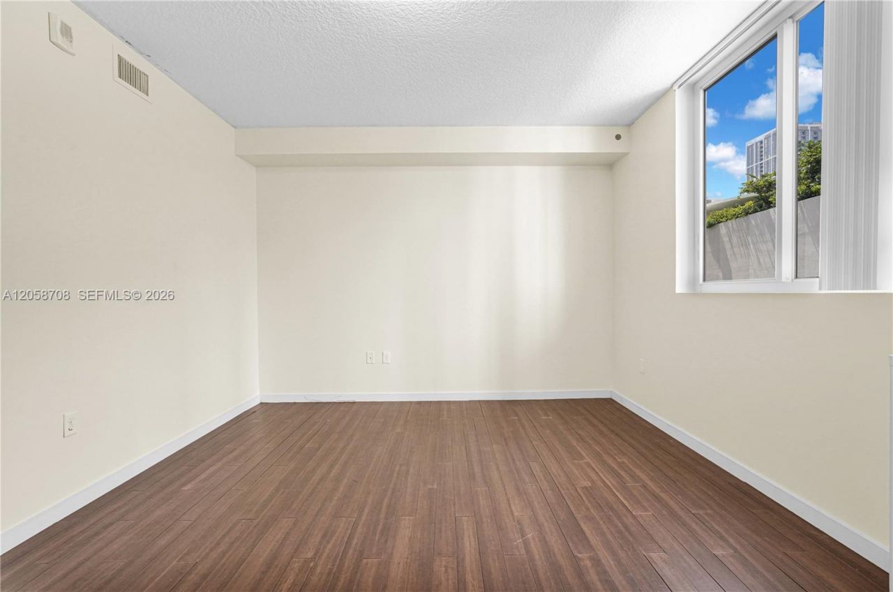 601 NE 23rd St, Unit 901, Miami, FL 33137 Photo
