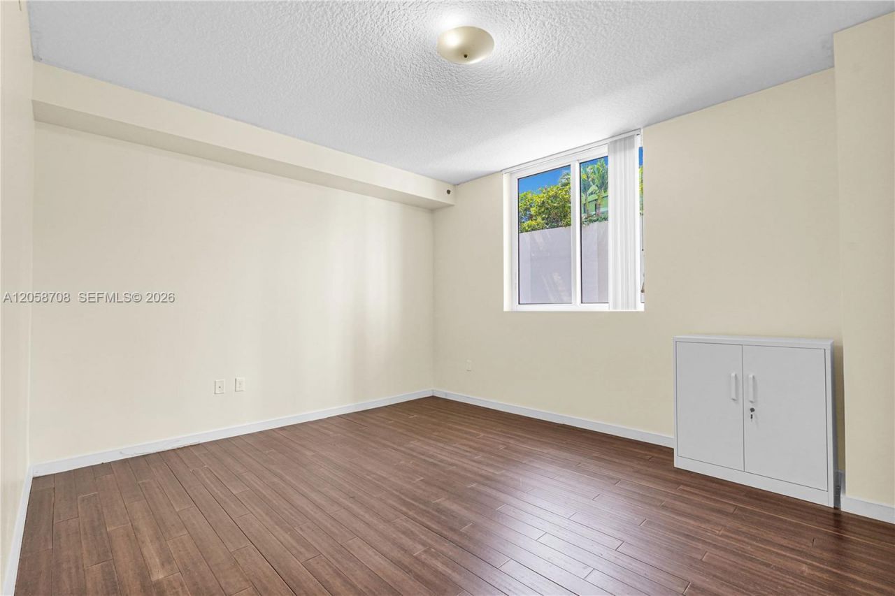 601 NE 23rd St, Unit 901, Miami, FL 33137 Photo