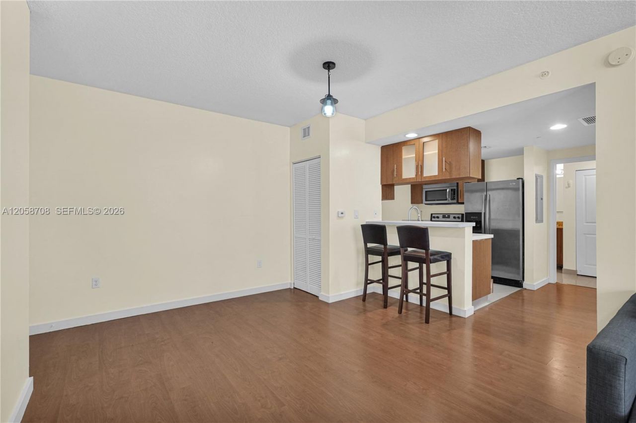 601 NE 23rd St, Unit 901, Miami, FL 33137 Photo