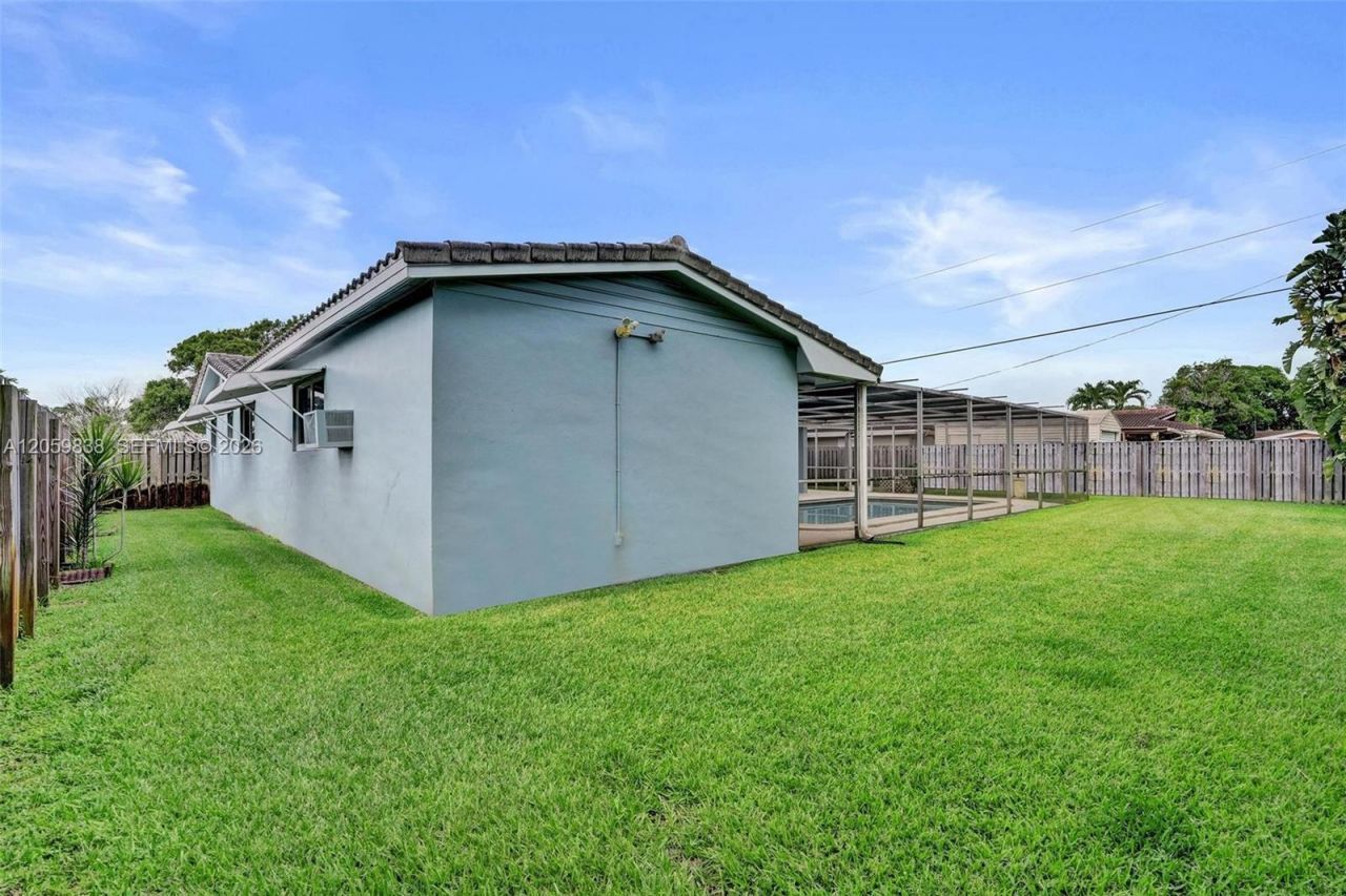 5281 SW 4th Ct , Plantation, FL 33317 Photo