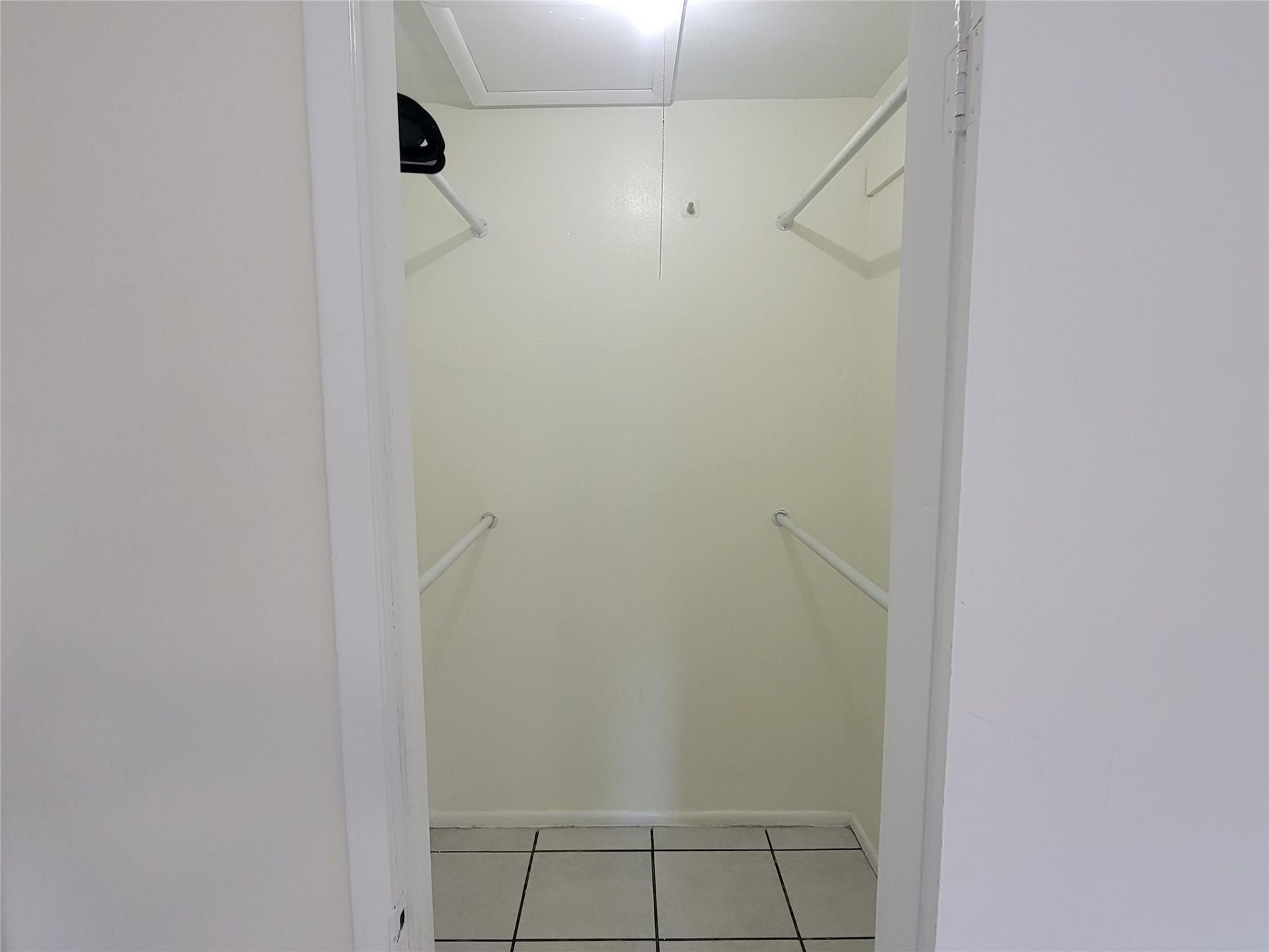 1601 SW 1 Terrace, Unit 1, Pompano Beach, FL 33060 Photo
