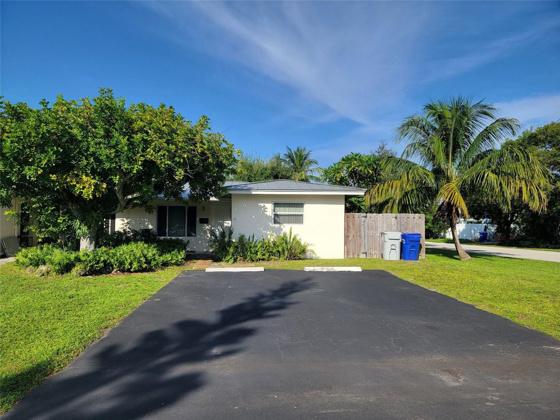 1601 SW 1 Terrace, Unit 1, Pompano Beach, FL 33060 Photo