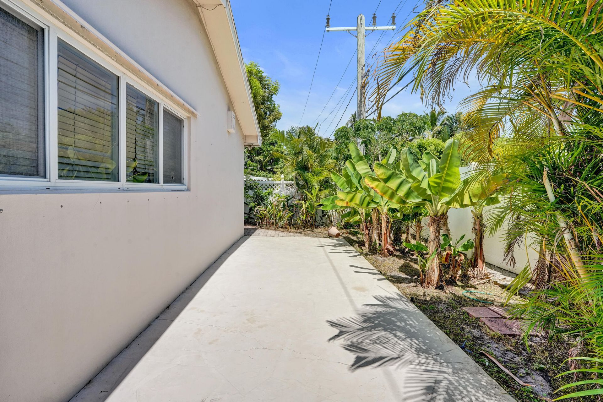 2756 NE 35th Street, Fort Lauderdale, FL 33306 Photo