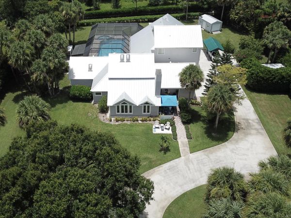 14757 Stirrup Lane, Wellington, FL 33414