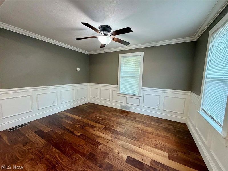 105 Pennsylvania Avenue, Minerva, OH 44695 Photo 5
