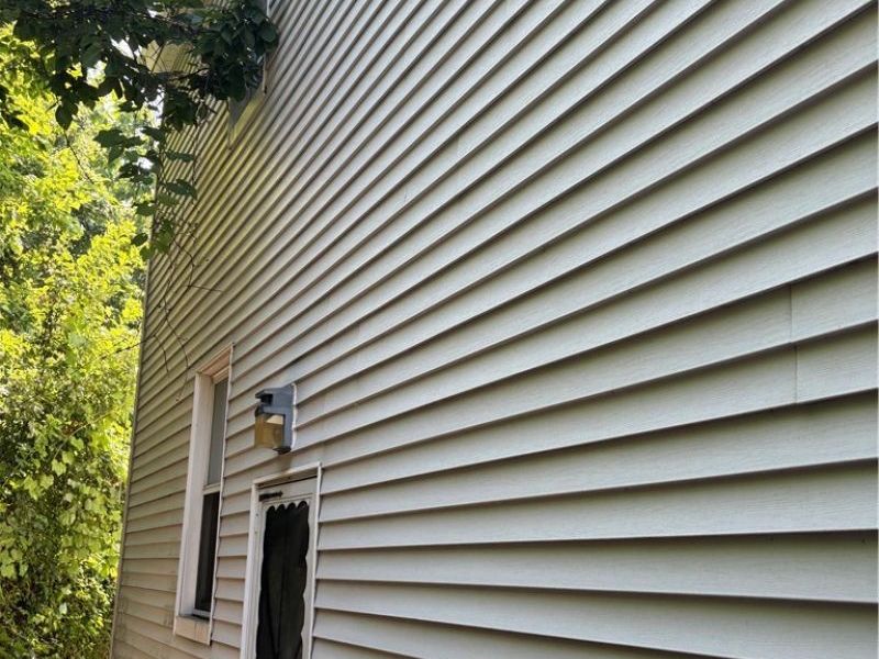 594 E 107th Street , Cleveland, OH 44108 Photo 5