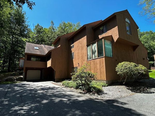 38 Eaton Court, Unit 38, Haverhill, MA 01832
