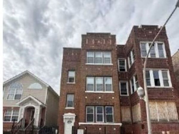 1226 S Kolin Avenue , Chicago, IL 60623
