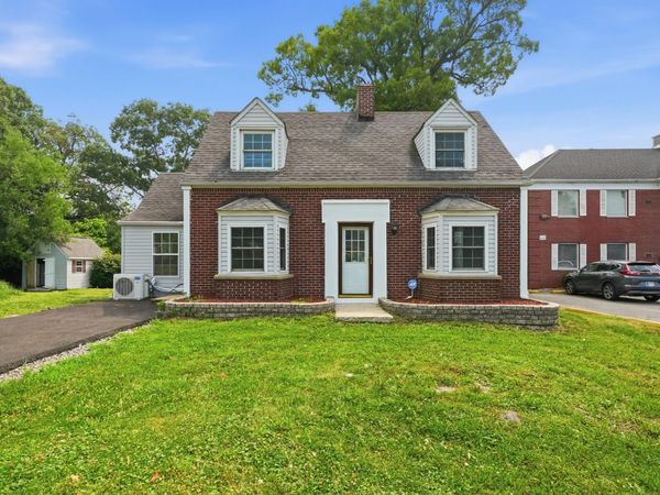 5625 Broadway , Merrillville, IN 46410