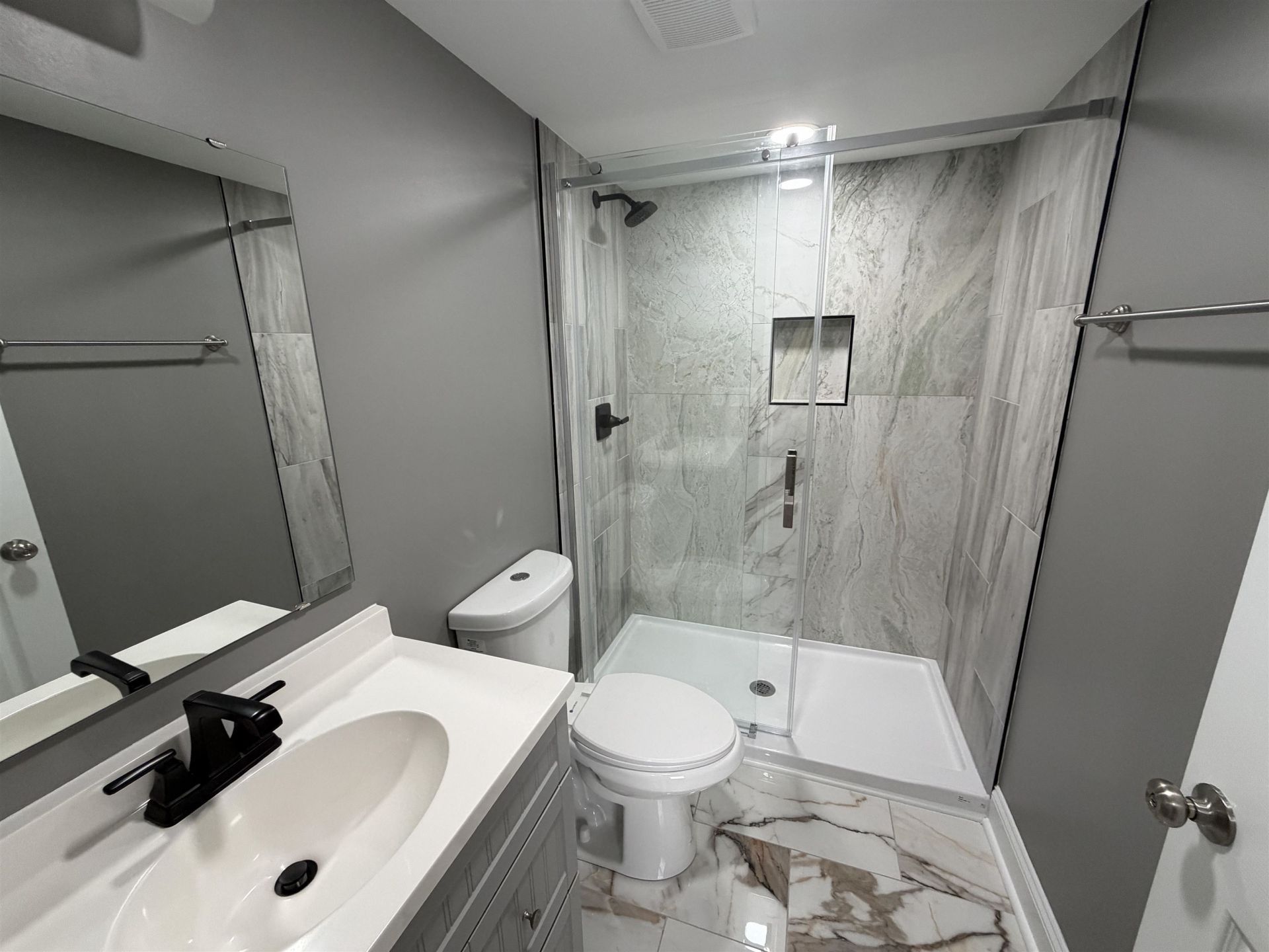 2492 Leaf Terrace Photo 14