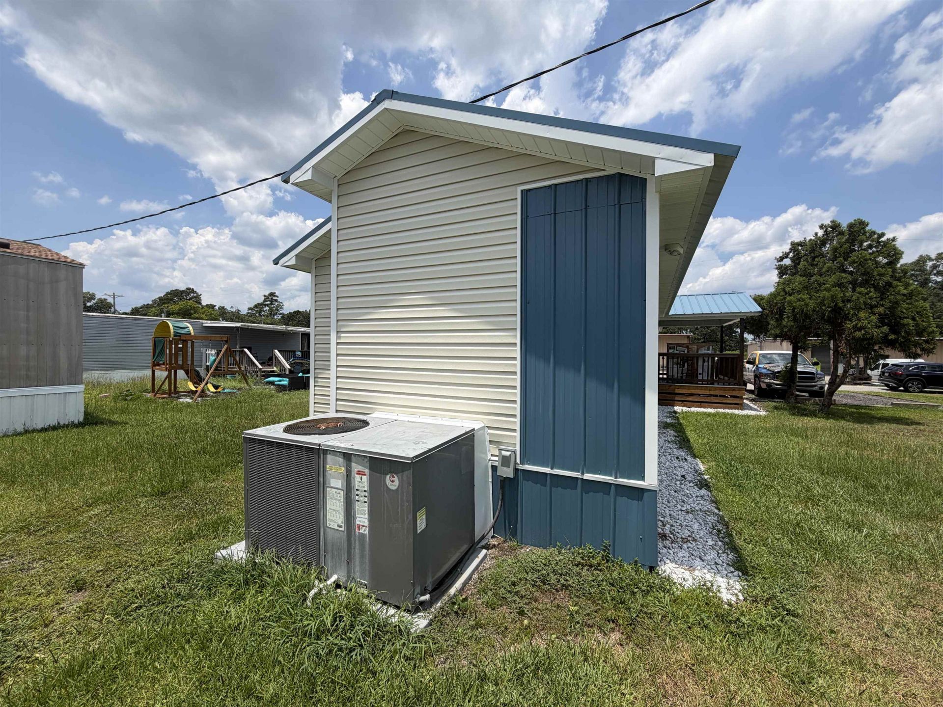 2492 Leaf Terrace Photo 6