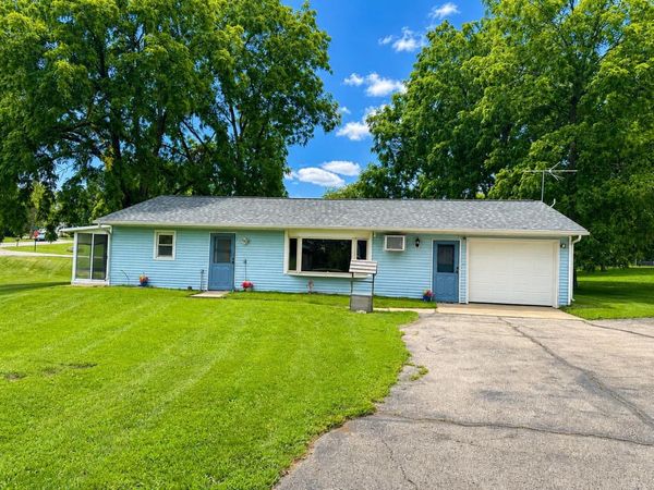 4237 Mahoney Road, McFarland, WI 53558