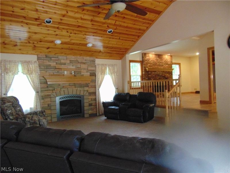 12436 Painesville Warren Road, Concord Township, OH 44077 Photo 10