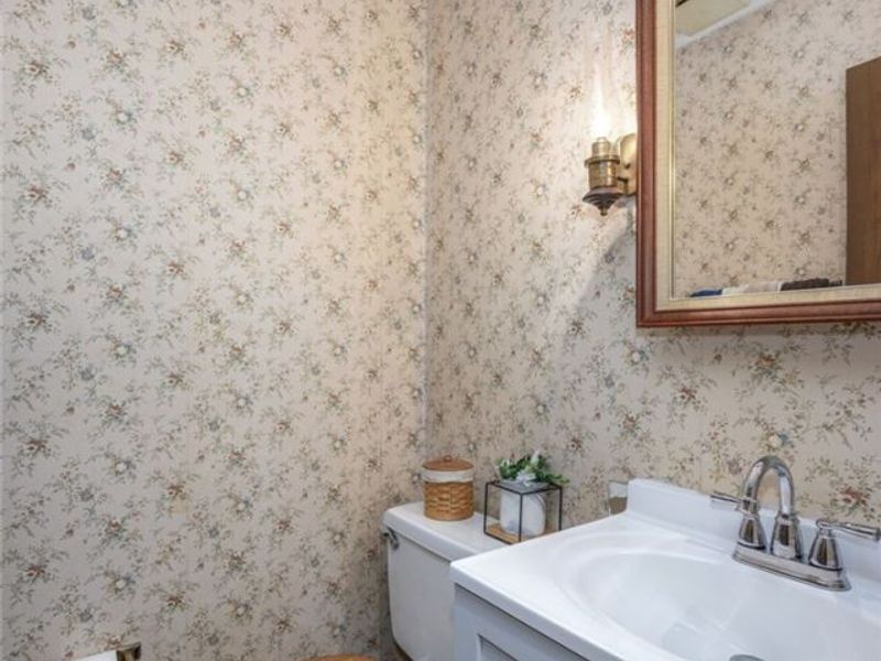 5115 Troyer Drive , Kent, OH 44240 Photo 7