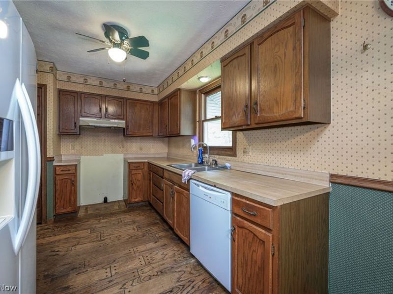 5115 Troyer Drive, Kent, OH 44240 Photo 9