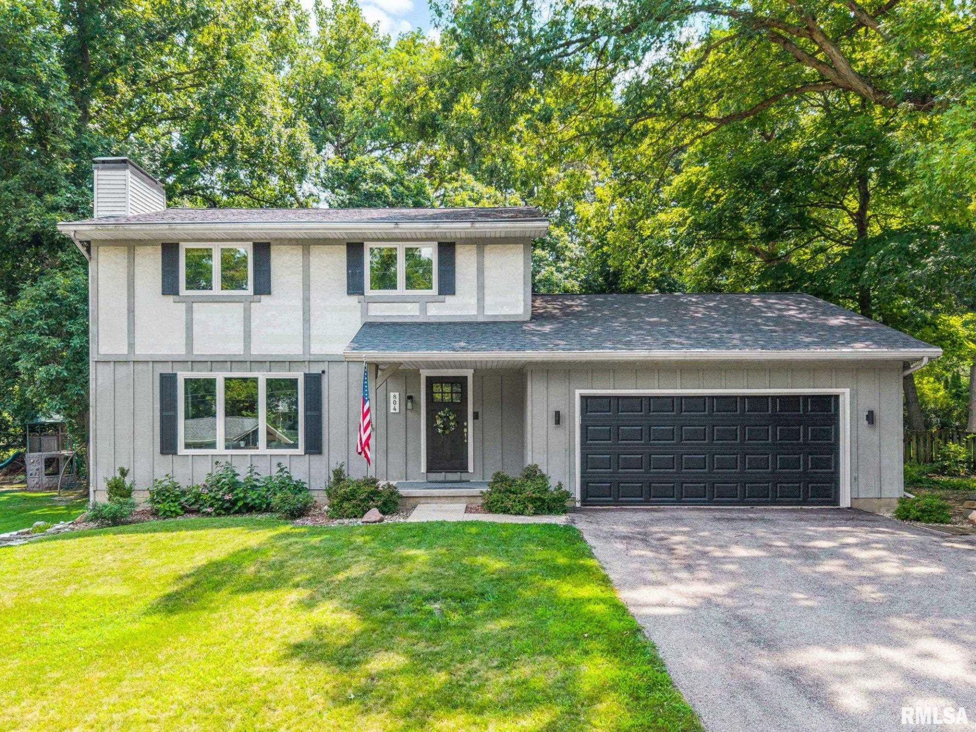 804 W South Forest Trail, Peoria, IL 61615 Main Photo