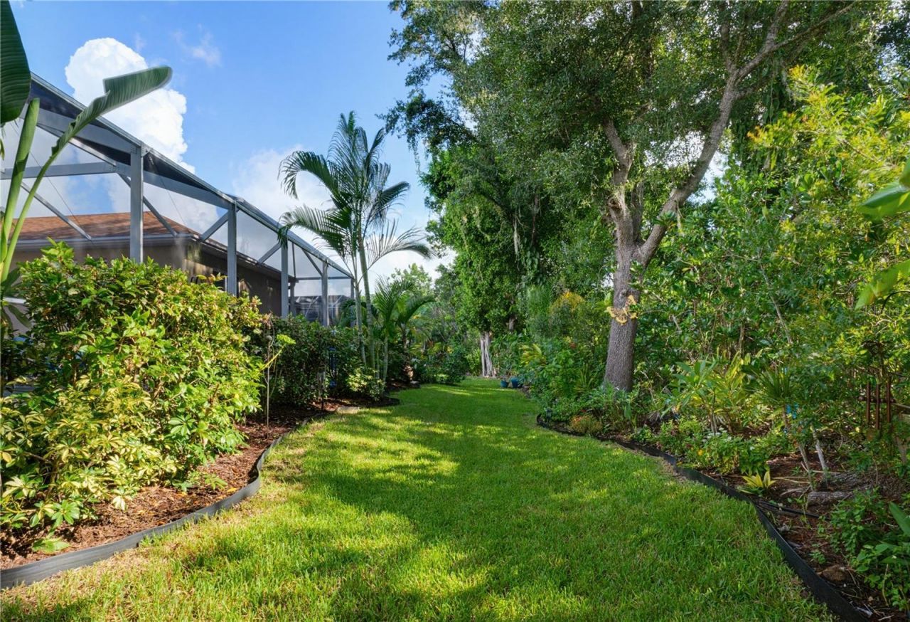 7155 Spikerush Court, Bradenton, FL 34202 Photo