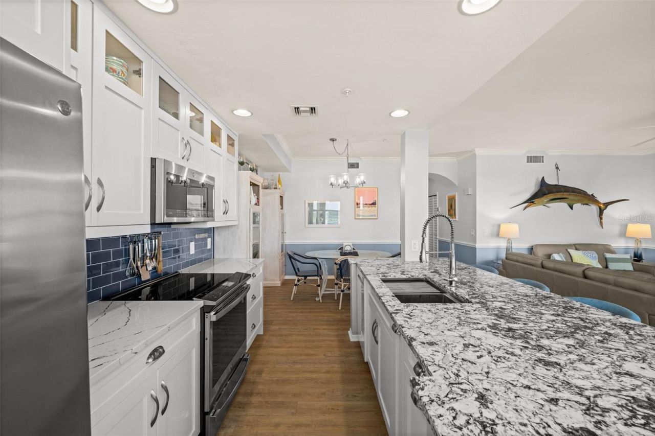 10460 Washingtonia Palm Way, Unit 1342, Fort Myers, FL 33966 Photo