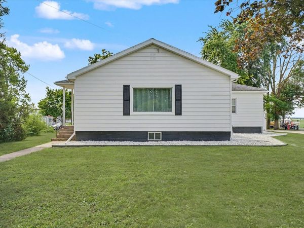Paxton, IL 60957