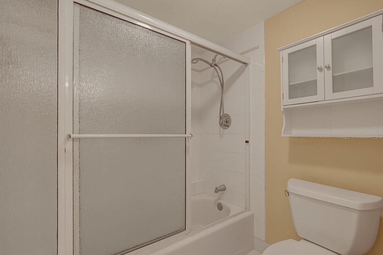 1036 Us Highway 1, Unit 224, North Palm Beach, FL 33408 Photo