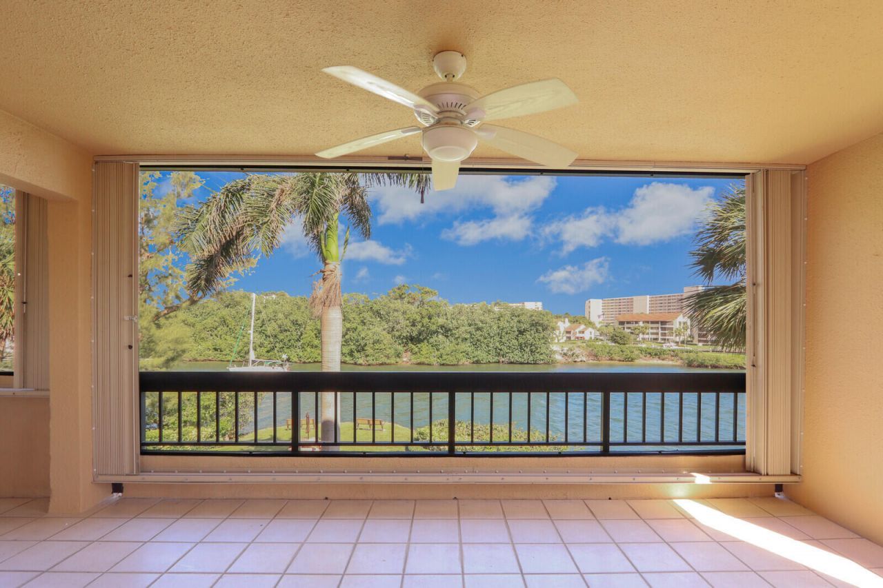 1036 Us Highway 1, Unit 224, North Palm Beach, FL 33408 Photo