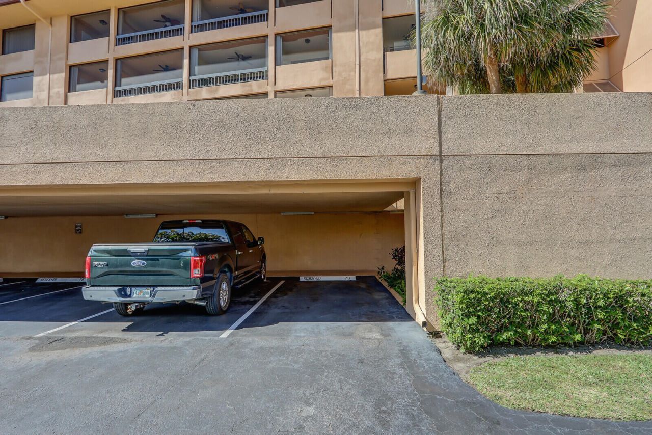 1036 Us Highway 1, Unit 224, North Palm Beach, FL 33408 Photo