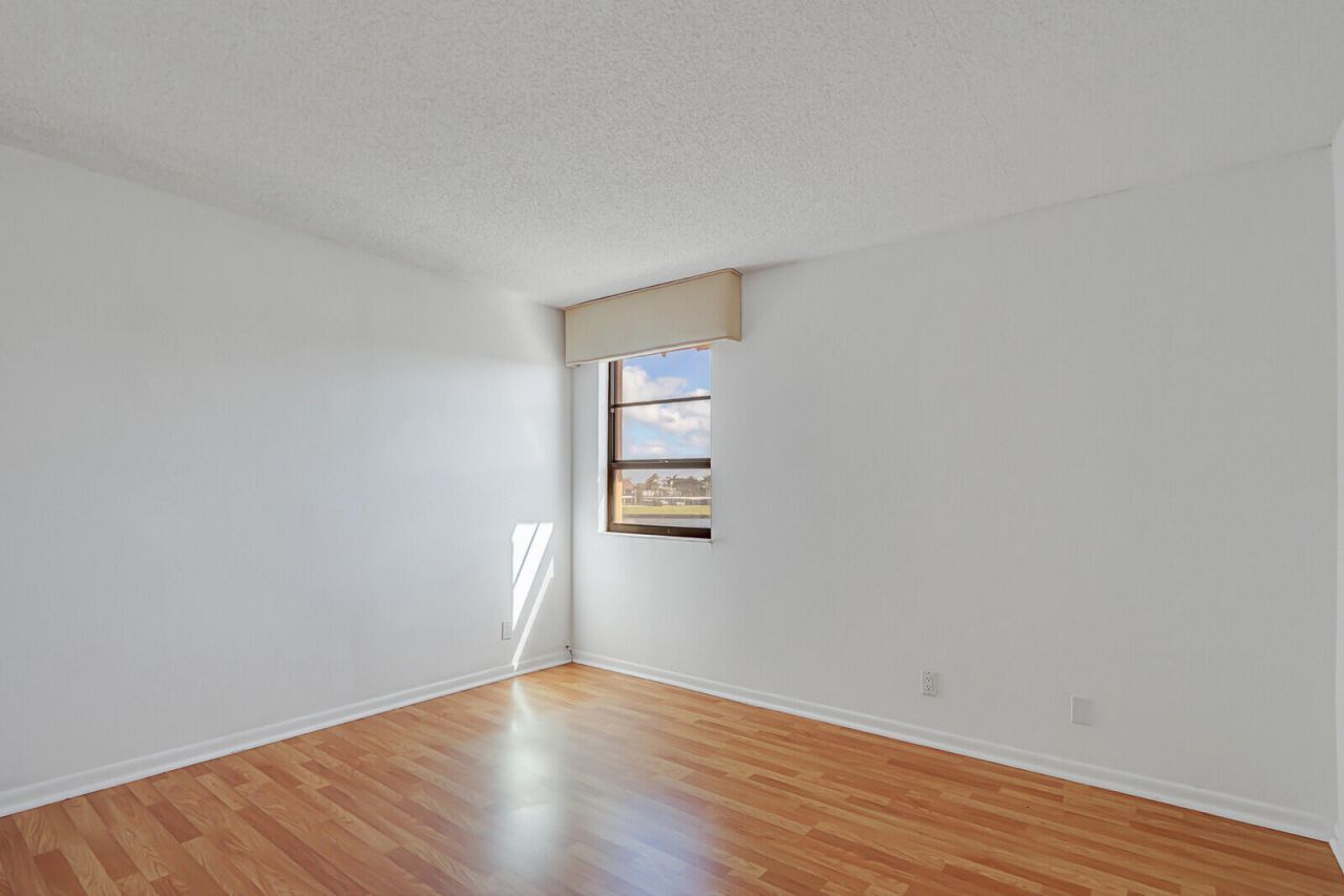 1036 Us Highway 1, Unit 224, North Palm Beach, FL 33408 Photo