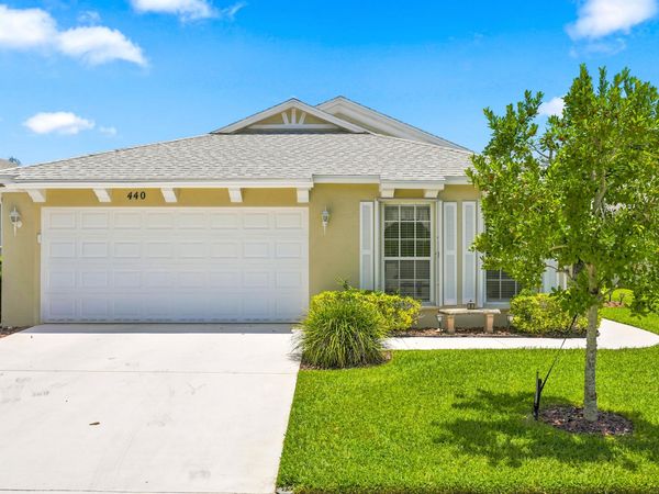 440 SW Talquin Lane, Port St. Lucie, FL 34986