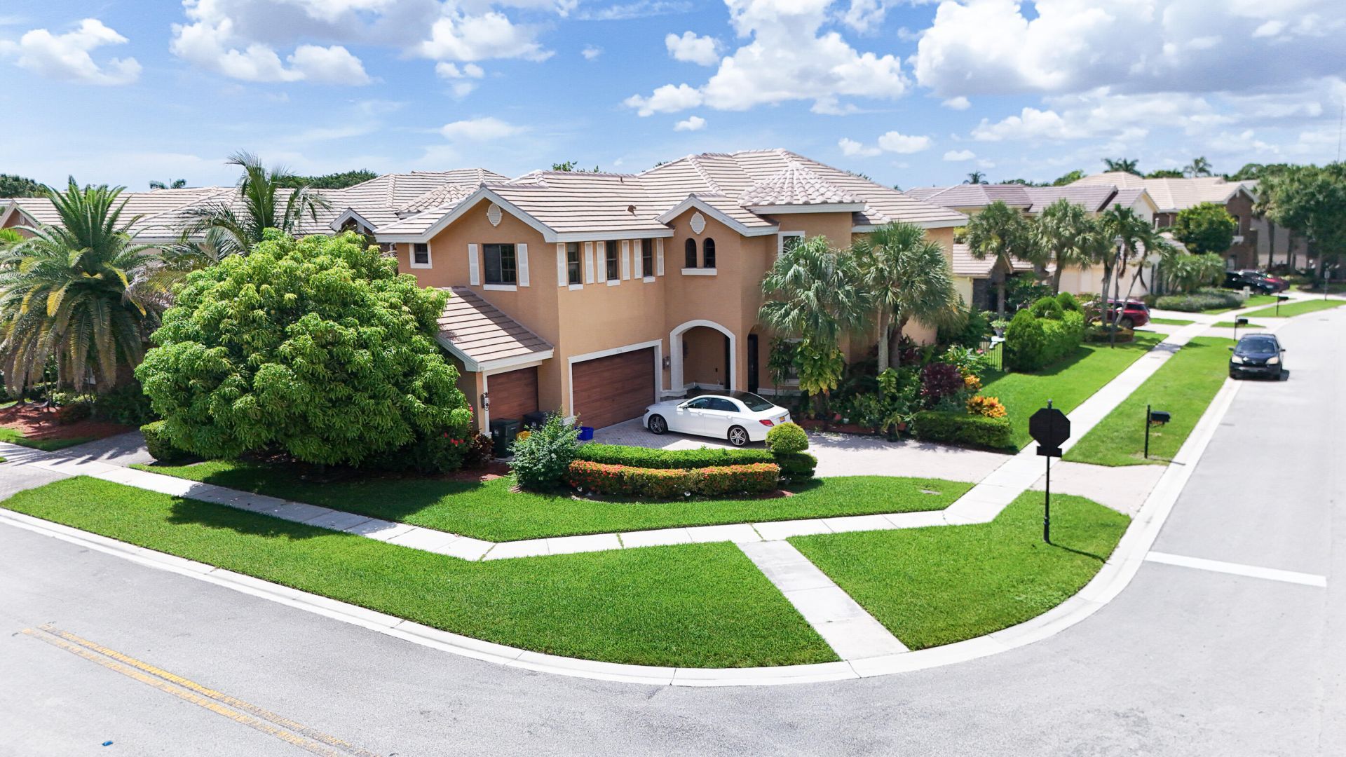 3546 Collonade Drive, Wellington, FL 33449 Photo