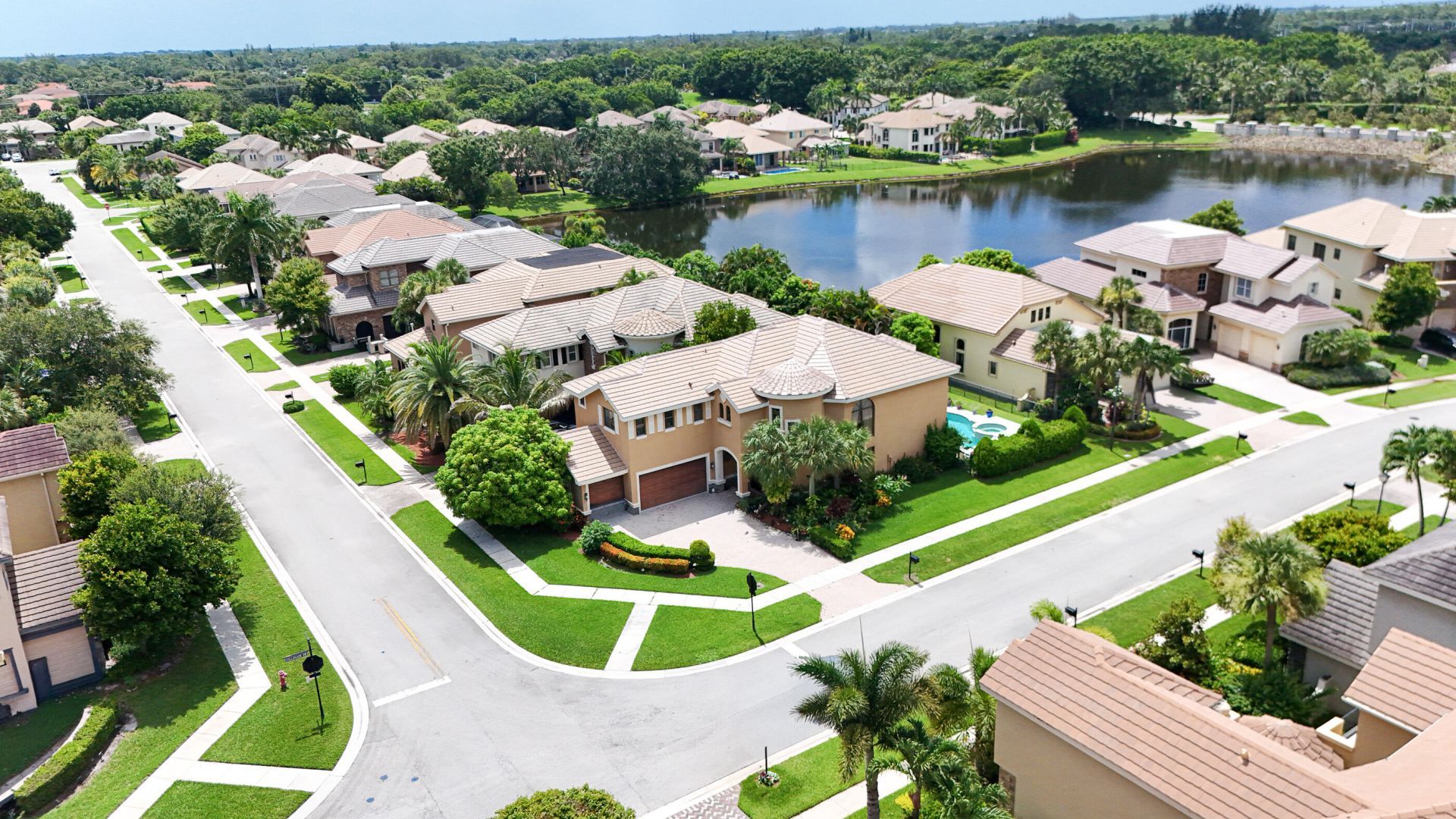 3546 Collonade Drive, Wellington, FL 33449 Photo