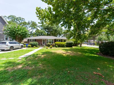 743 Sinlea Avenue, Mount Pleasant, SC 29464